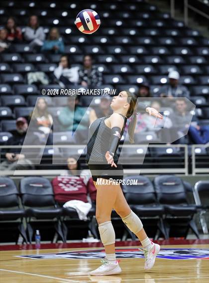 Thumbnail 2 in Johnson City vs. Wink (UIL 2A Volleyball Division I Final) photogallery.