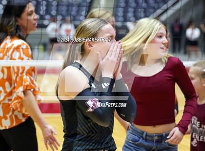 Thumbnail 1 in Johnson City vs. Wink (UIL 2A Volleyball Division I Final) photogallery.