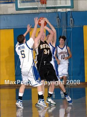 Thumbnail 1 in Royal @ Agoura photogallery.