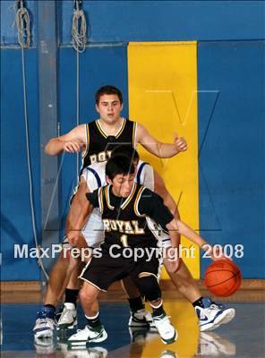 Thumbnail 2 in Royal @ Agoura photogallery.