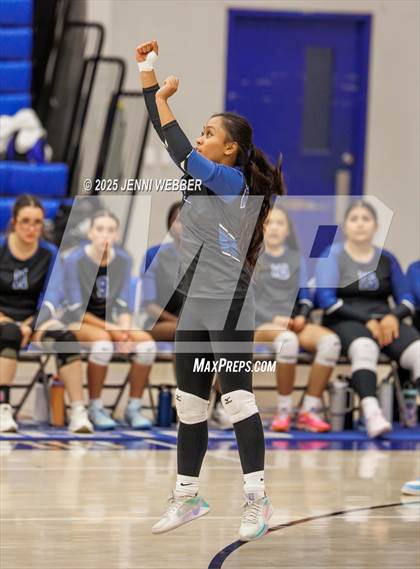 Thumbnail 3 in JV: Southeast Career Tech @ Basic photogallery.