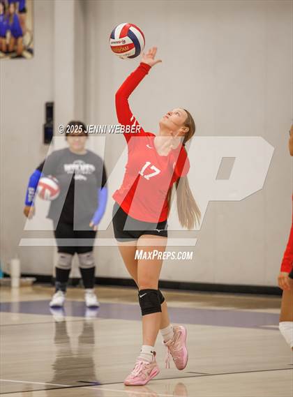 Thumbnail 2 in JV: Southeast Career Tech @ Basic photogallery.