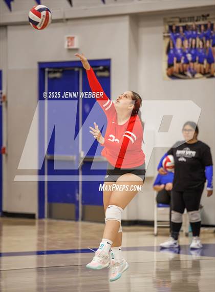 Thumbnail 1 in JV: Southeast Career Tech @ Basic photogallery.