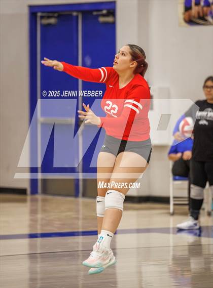 Thumbnail 2 in JV: Southeast Career Tech @ Basic photogallery.