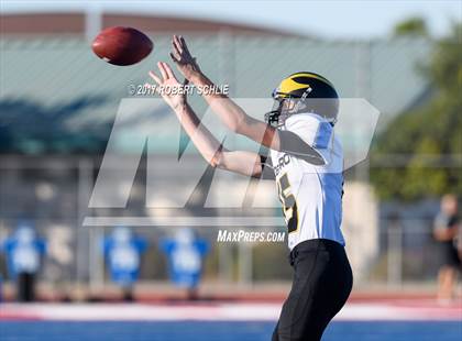Thumbnail 1 in Del Oro @ Folsom photogallery.