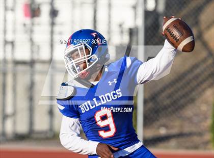 Thumbnail 1 in Del Oro @ Folsom photogallery.