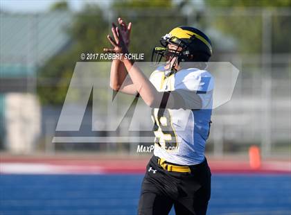 Thumbnail 1 in Del Oro @ Folsom photogallery.