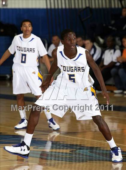 Thumbnail 1 in Crenshaw vs. Canyon (Burbank Tip-off Classic) photogallery.