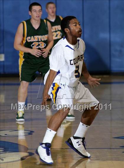 Thumbnail 2 in Crenshaw vs. Canyon (Burbank Tip-off Classic) photogallery.
