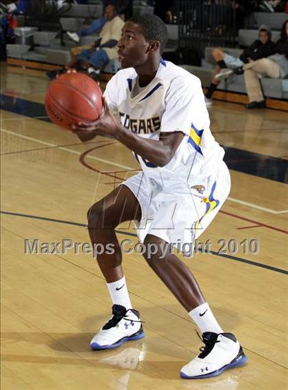 Thumbnail 1 in Crenshaw vs. Canyon (Burbank Tip-off Classic) photogallery.