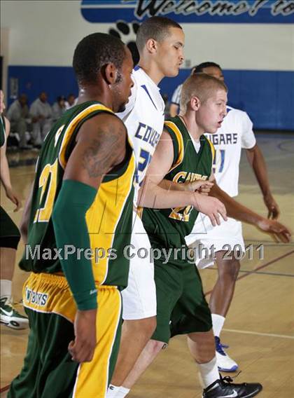 Thumbnail 2 in Crenshaw vs. Canyon (Burbank Tip-off Classic) photogallery.