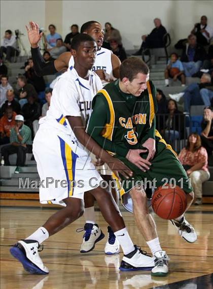 Thumbnail 2 in Crenshaw vs. Canyon (Burbank Tip-off Classic) photogallery.
