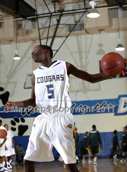Thumbnail 2 in Crenshaw vs. Canyon (Burbank Tip-off Classic) photogallery.