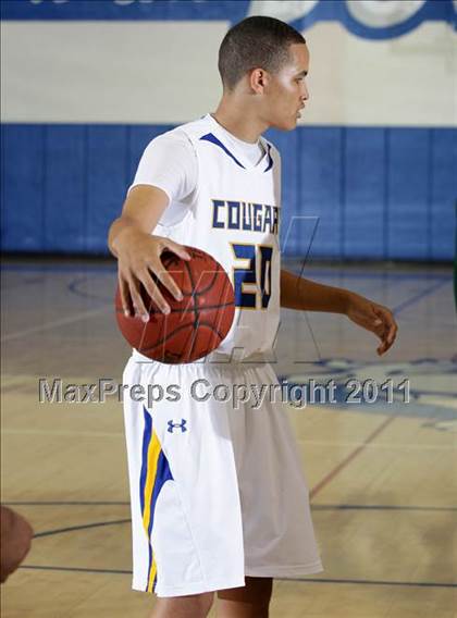 Thumbnail 2 in Crenshaw vs. Canyon (Burbank Tip-off Classic) photogallery.