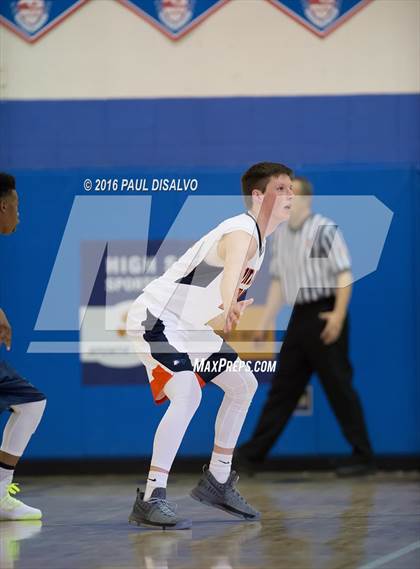 Thumbnail 3 in Legend vs. Pine Creek photogallery.