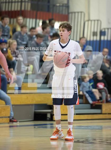 Thumbnail 2 in Legend vs. Pine Creek photogallery.