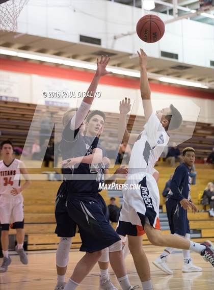 Thumbnail 1 in Legend vs. Pine Creek photogallery.