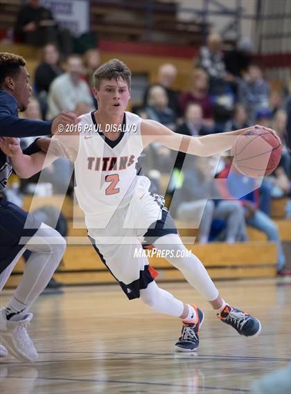 Thumbnail 2 in Legend vs. Pine Creek photogallery.