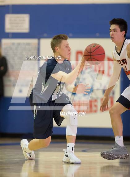 Thumbnail 2 in Legend vs. Pine Creek photogallery.