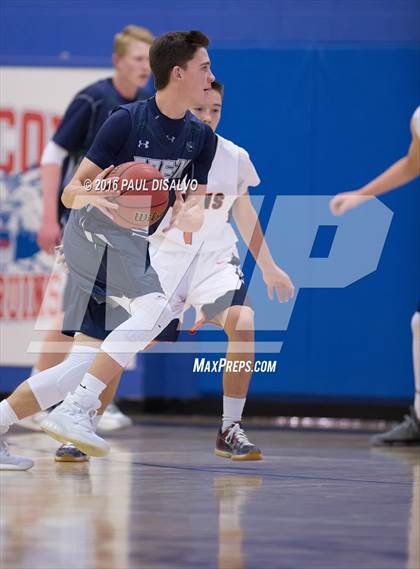 Thumbnail 1 in Legend vs. Pine Creek photogallery.