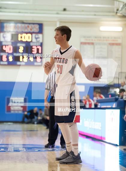 Thumbnail 2 in Legend vs. Pine Creek photogallery.