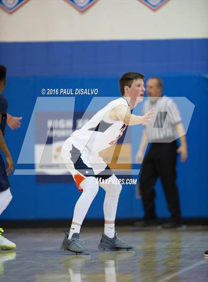 Thumbnail 2 in Legend vs. Pine Creek photogallery.