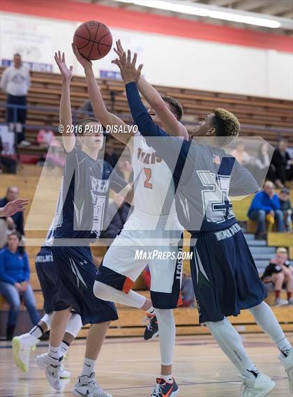 Thumbnail 3 in Legend vs. Pine Creek photogallery.