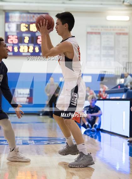 Thumbnail 2 in Legend vs. Pine Creek photogallery.