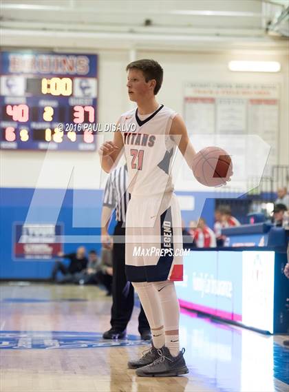 Thumbnail 3 in Legend vs. Pine Creek photogallery.