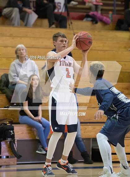 Thumbnail 2 in Legend vs. Pine Creek photogallery.