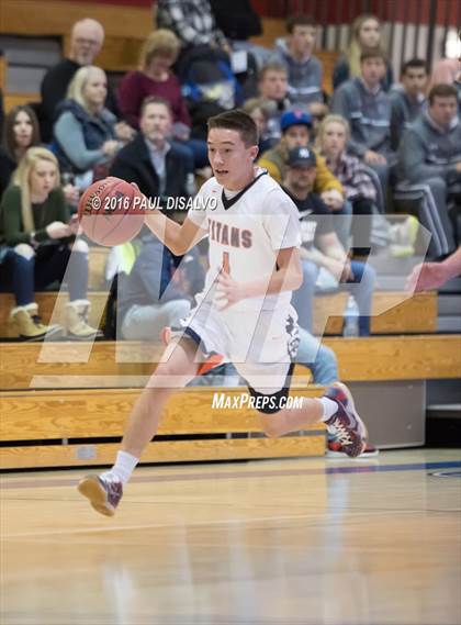 Thumbnail 3 in Legend vs. Pine Creek photogallery.