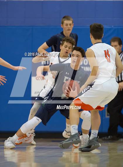 Thumbnail 2 in Legend vs. Pine Creek photogallery.