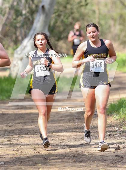 Thumbnail 1 in River Bluff Cross Country Meet photogallery.