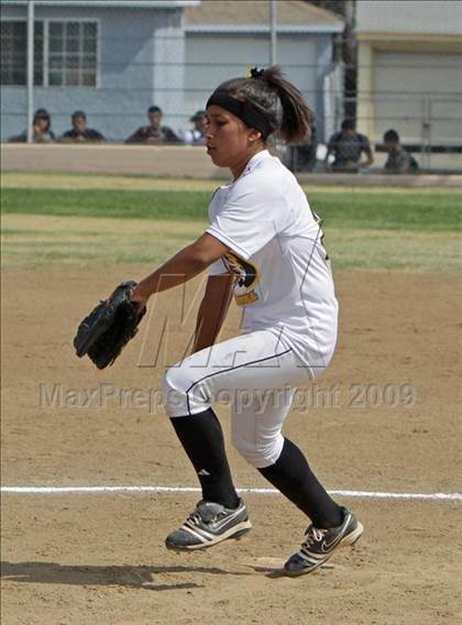 Thumbnail 1 in Kennedy @ San Fernando photogallery.