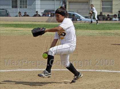 Thumbnail 1 in Kennedy @ San Fernando photogallery.