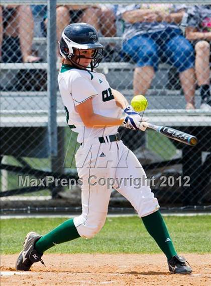Thumbnail 2 in Clear Falls vs Bay City (UIL 4A Region 3 Bi-District Playoff) photogallery.