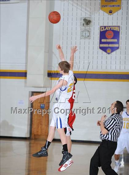 Thumbnail 2 in Frederic vs Bruce (Clayton Holiday Tournament) photogallery.