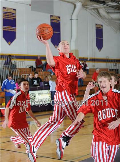 Thumbnail 3 in Frederic vs Bruce (Clayton Holiday Tournament) photogallery.