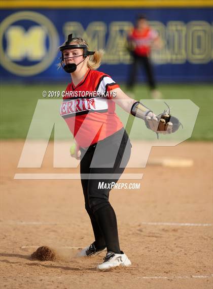 Thumbnail 3 in Herrin @ Marion photogallery.