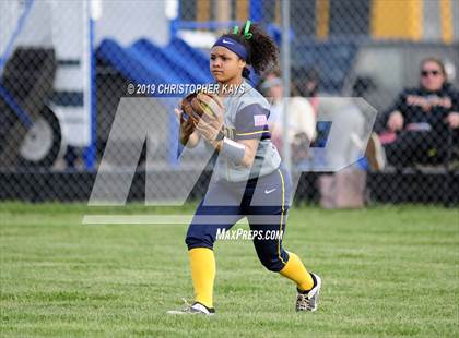 Thumbnail 2 in Herrin @ Marion photogallery.