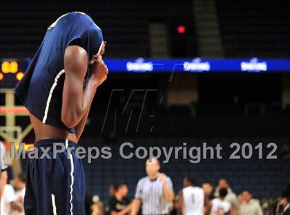 Thumbnail 3 in Alemany vs. St. John Bosco (CIF D3 SoCal Regional Final) photogallery.