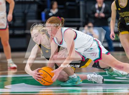 Thumbnail 2 in Emery vs Canyon View (UHSAA 3A Final) photogallery.