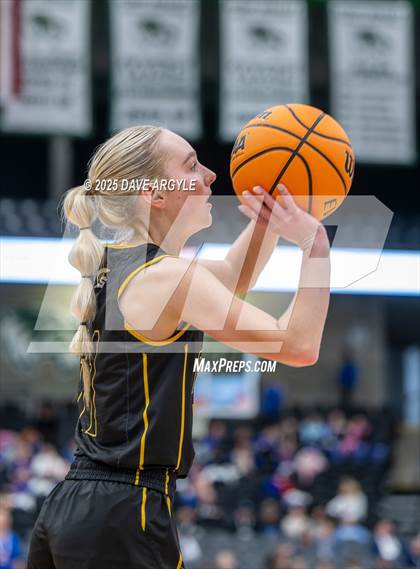 Thumbnail 3 in Emery vs Canyon View (UHSAA 3A Final) photogallery.