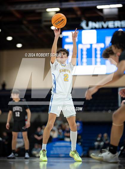 Thumbnail 3 in Ripon Christian vs. Futures (CIF SJS D5 Final) photogallery.