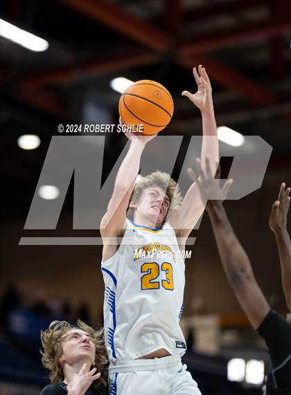 Thumbnail 2 in Ripon Christian vs. Futures (CIF SJS D5 Final) photogallery.