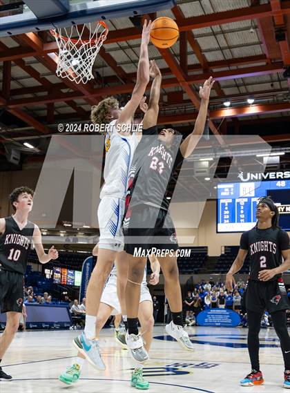 Thumbnail 2 in Ripon Christian vs. Futures (CIF SJS D5 Final) photogallery.