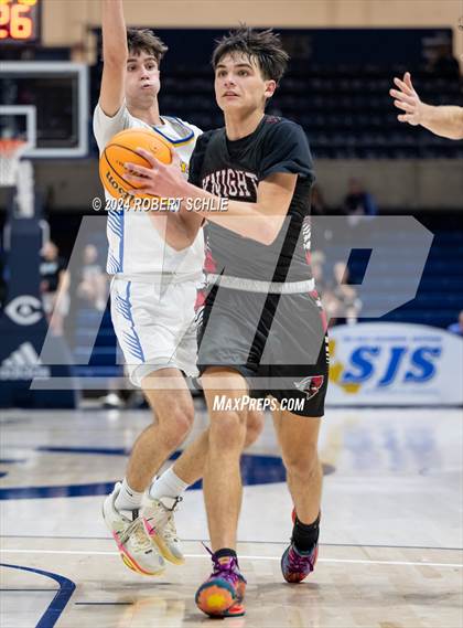 Thumbnail 2 in Ripon Christian vs. Futures (CIF SJS D5 Final) photogallery.