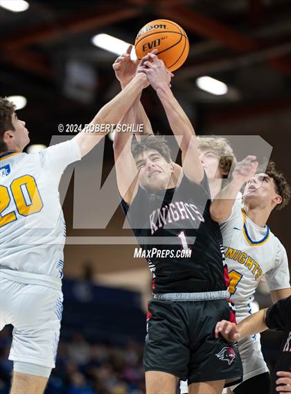 Thumbnail 2 in Ripon Christian vs. Futures (CIF SJS D5 Final) photogallery.