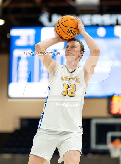 Thumbnail 3 in Ripon Christian vs. Futures (CIF SJS D5 Final) photogallery.