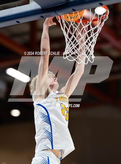 Thumbnail 2 in Ripon Christian vs. Futures (CIF SJS D5 Final) photogallery.